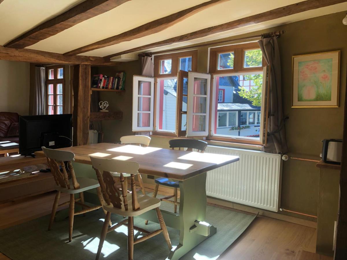 Haus An Der Rur - 5 Apartments Mitten In Montjoie Extérieur photo